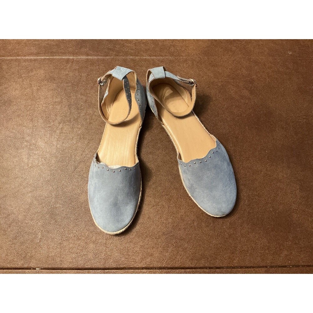 Lauren Conrad Women’s Ankle Strap Flats Sky Blue Gold Stud decor shoes Sz 7 - Picture 3 of 12